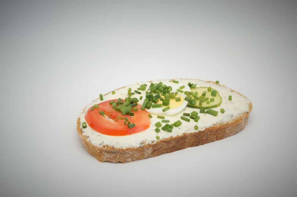 Brot mit Topfenkäse