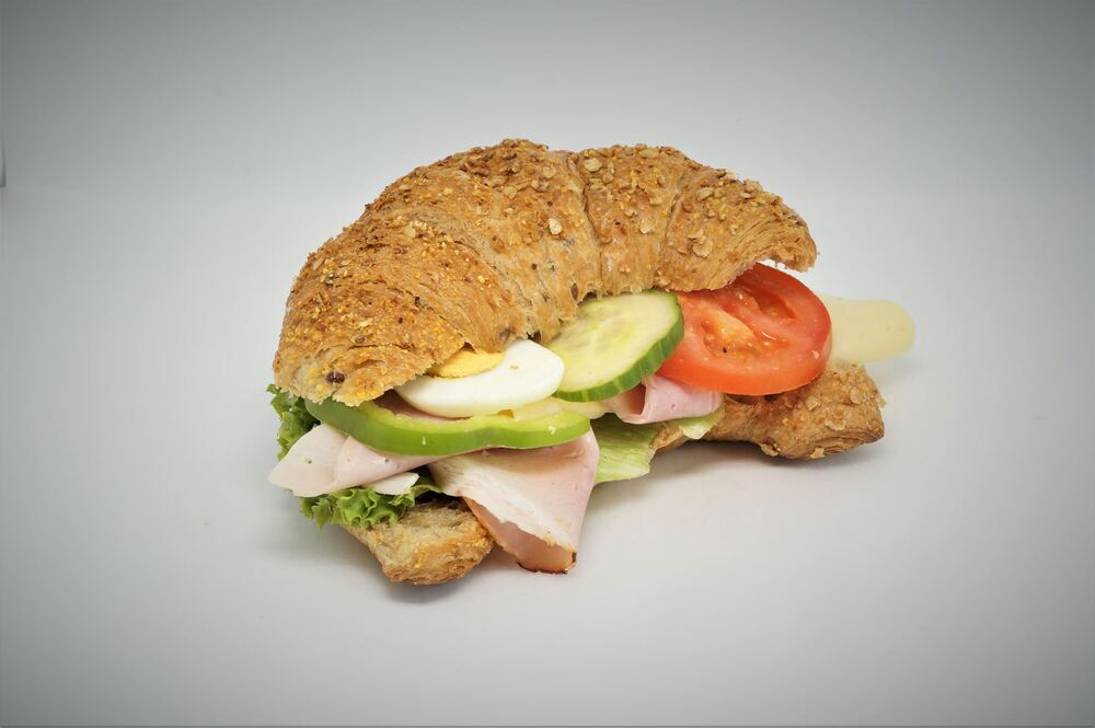 Croissant Kraftkorn mit Schinken