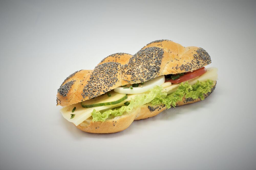 Mohnflesserl mit Käse