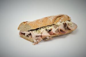 Bauernstangerl mit Fleisch